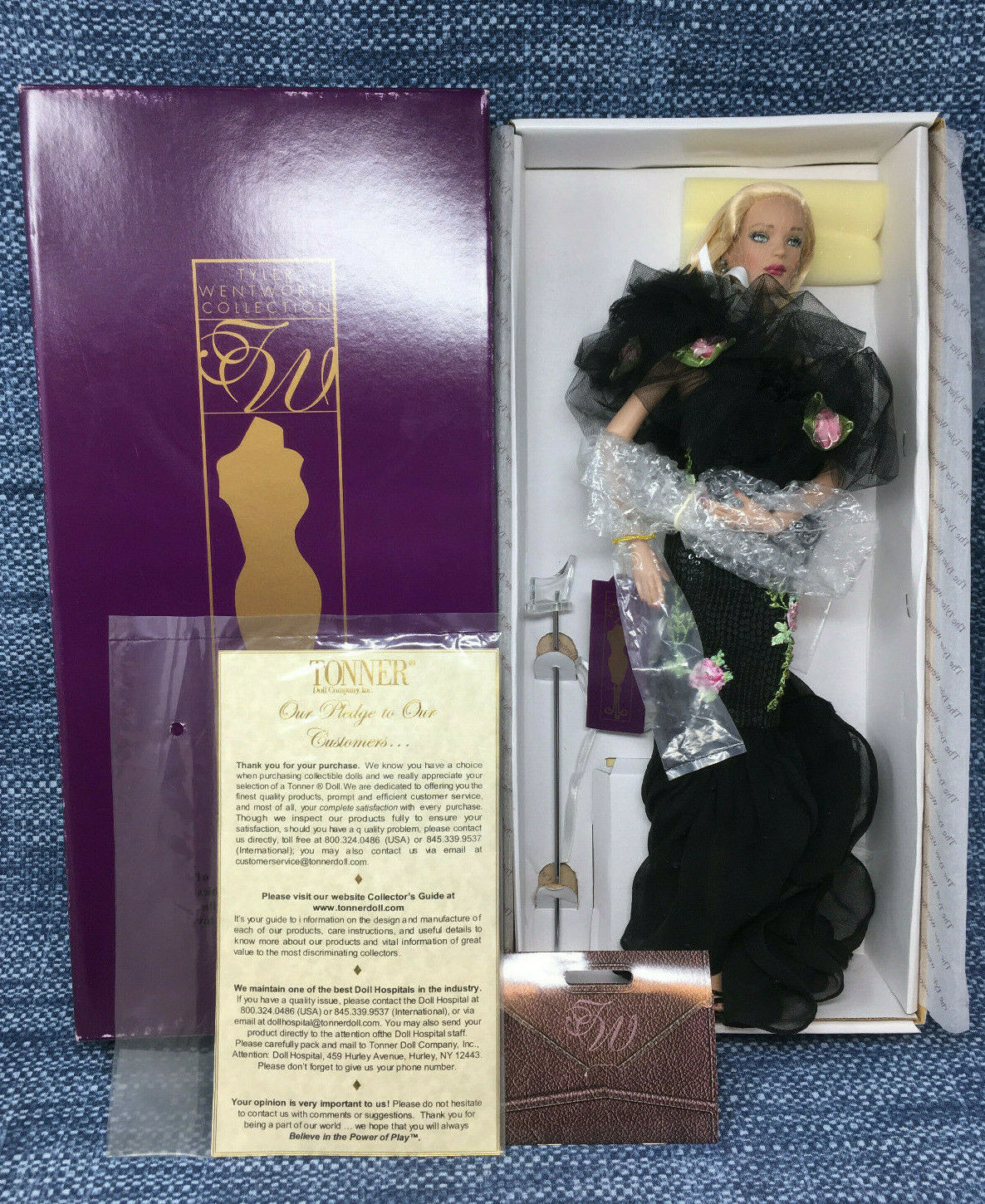 Tyler Wentworth Doll C'est Magnifique Tonner Mint In Box & Shipping Box